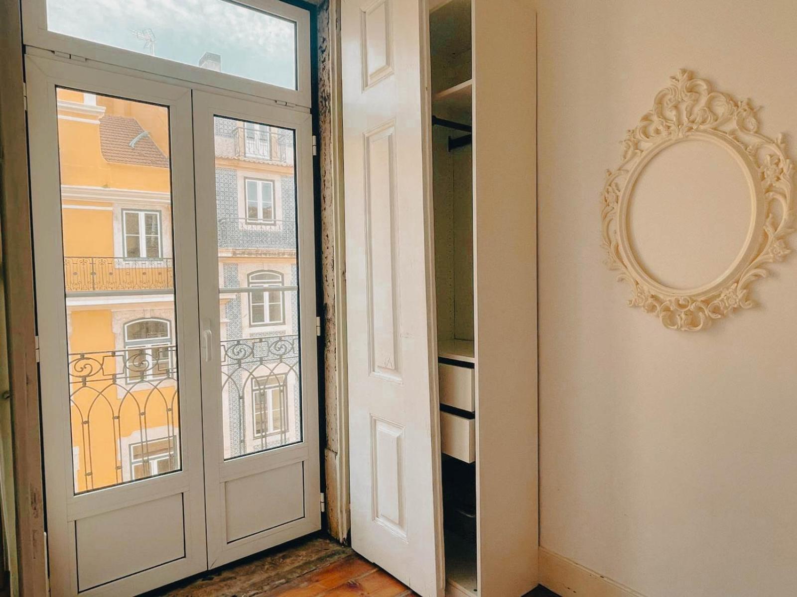 Baixa Pombalina - 4 Bedroom * Lisbon