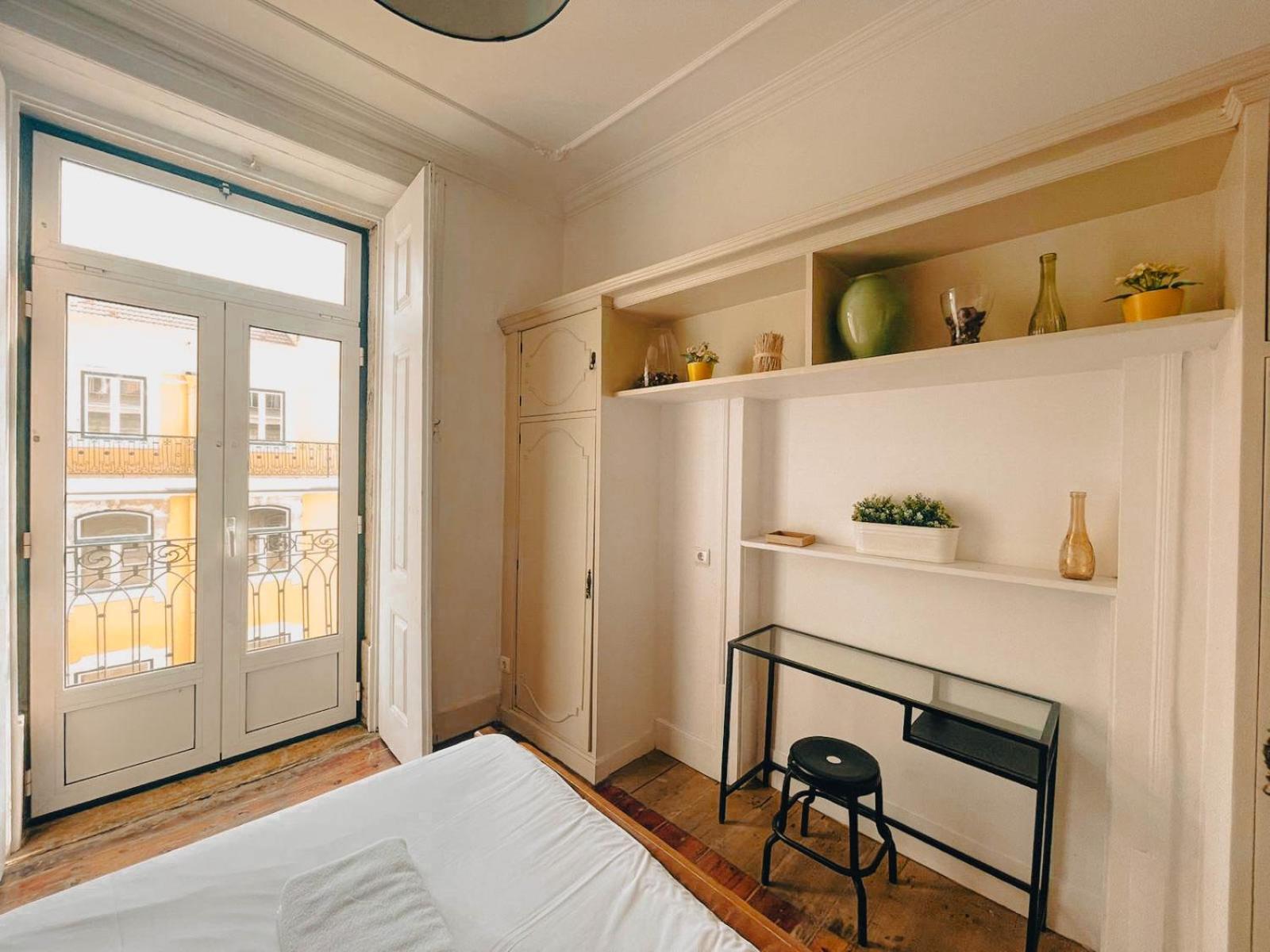 Baixa Pombalina - 4 Bedroom Apartment Lisbon
